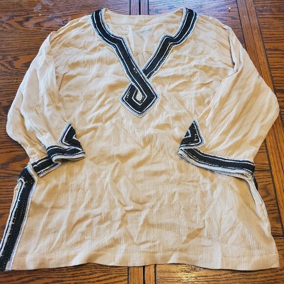 Soft surroundings being embroidered v neck tunic - Picture 1 of 4